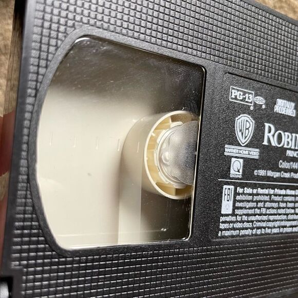 3 for $15||Vintage Robin Hood - Prince of Thieves VHS - Picture 6 of 10